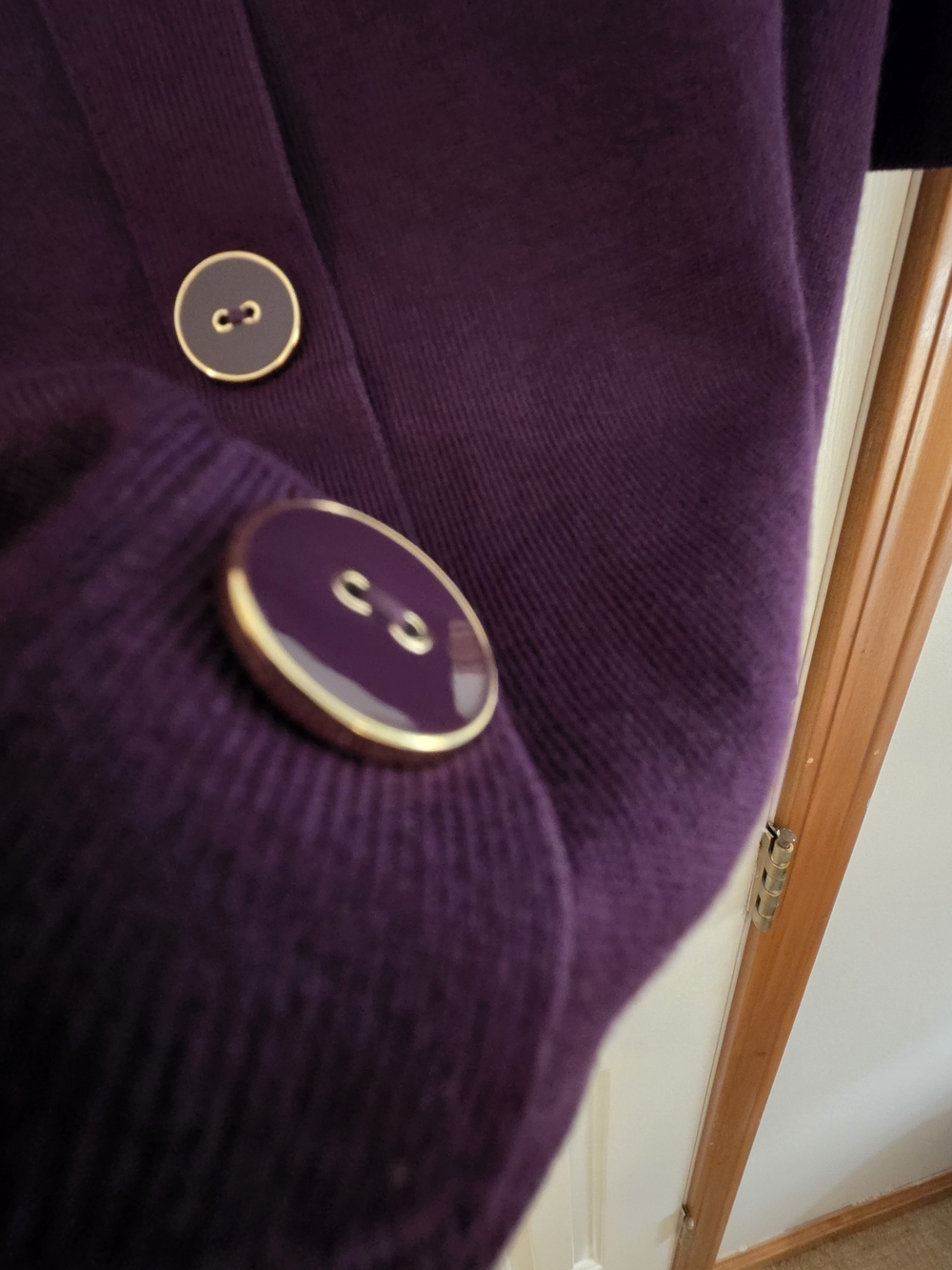 Cable & Gauge Purple Relaxed Crewneck Sweater With Button Down Back - Picture 4 of 6
